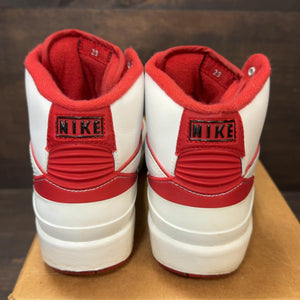 Jordan 2 Retro White Red (2014) (GS) Size 4.5Y (Pre-Owned) - Image 5