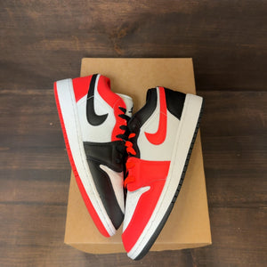 Jordan 1 Low SE Mismatched Infrared (GS) Size 7Y (Pre-Owned) - Image 2