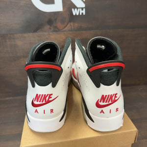 Jordan 6 Retro Carmine (2021) Size 10 (Pre-Owned) - Image 4