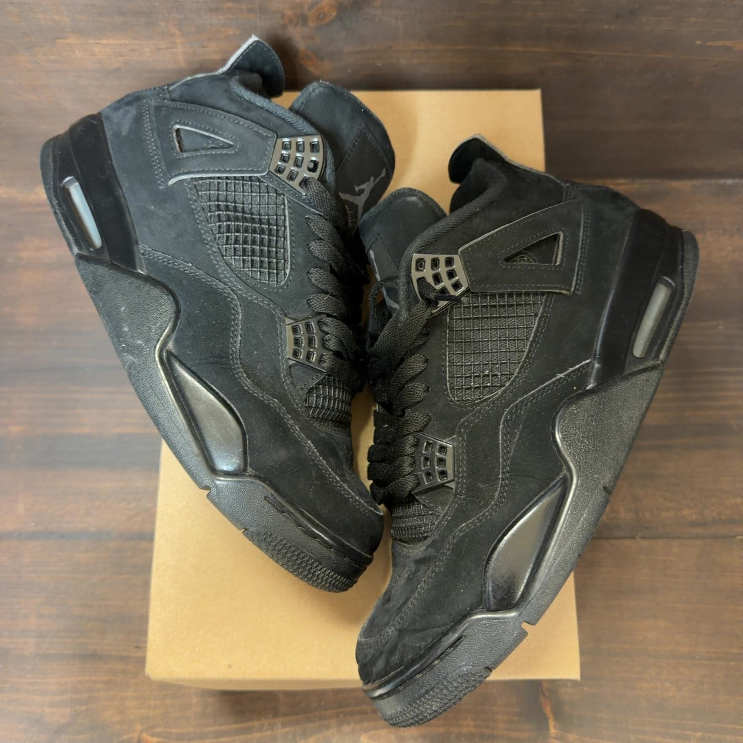 Jordan 4 Retro Black Cat (2020) Size 9 (Pre-Owned) - Image 2