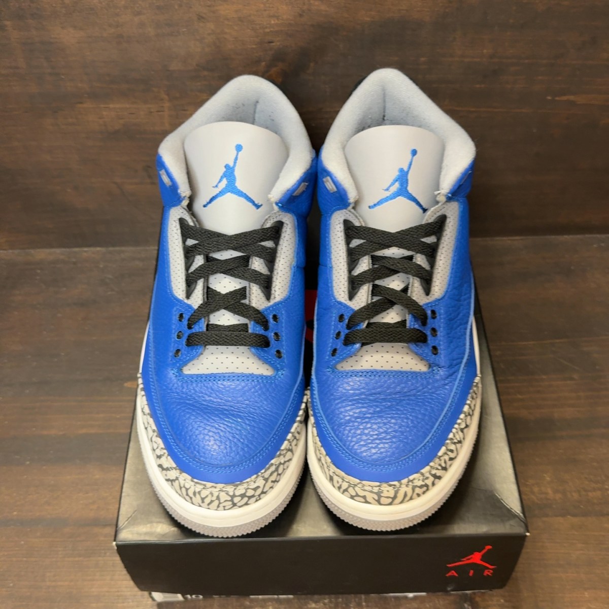 Jordan 3 Retro Varsity Royal Cement - Image 3