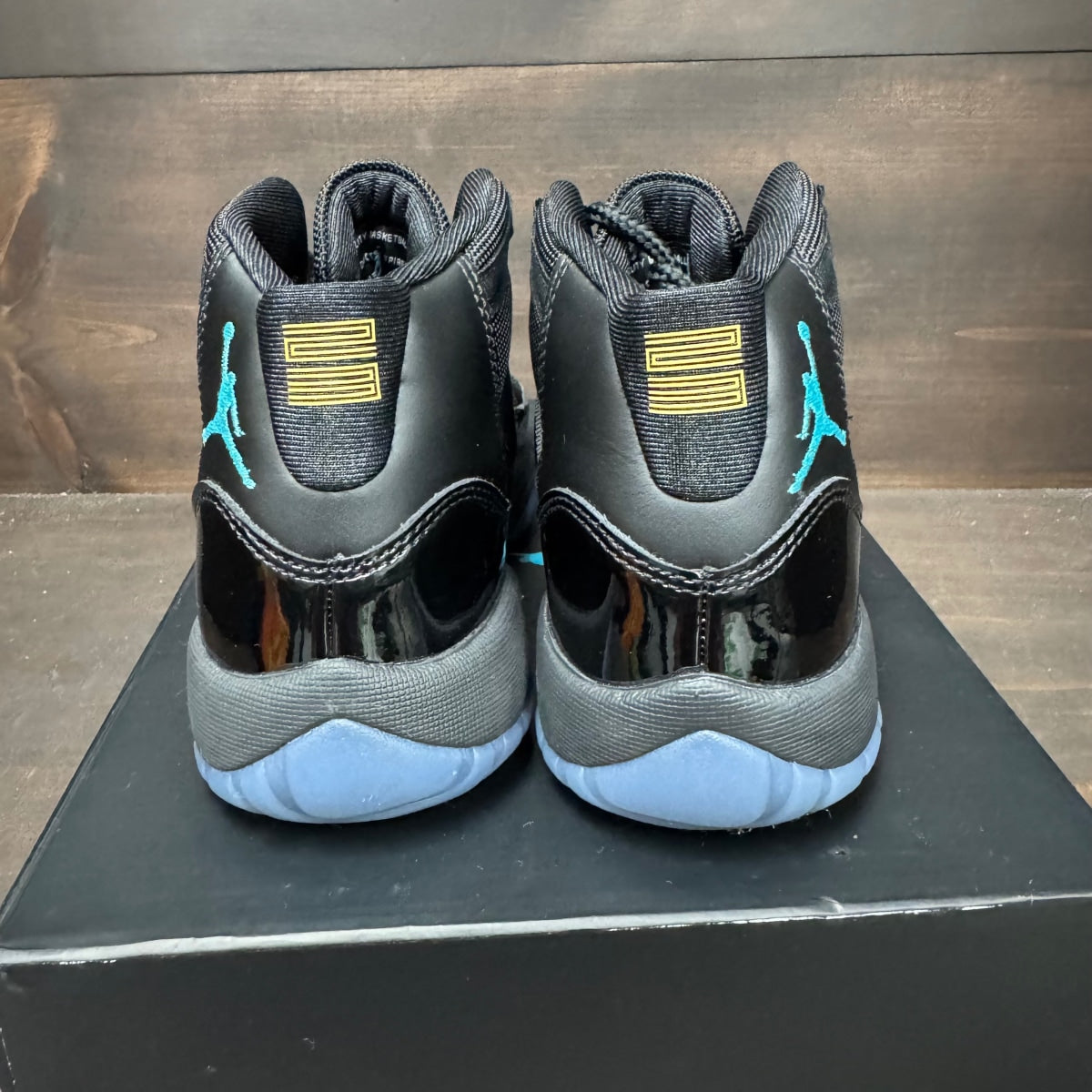 Jordan 11 Retro Gamma Blue (2025) (GS) - Image 5