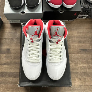 Jordan 5 Retro Fire Red Silver Tongue (2020) - Image 2