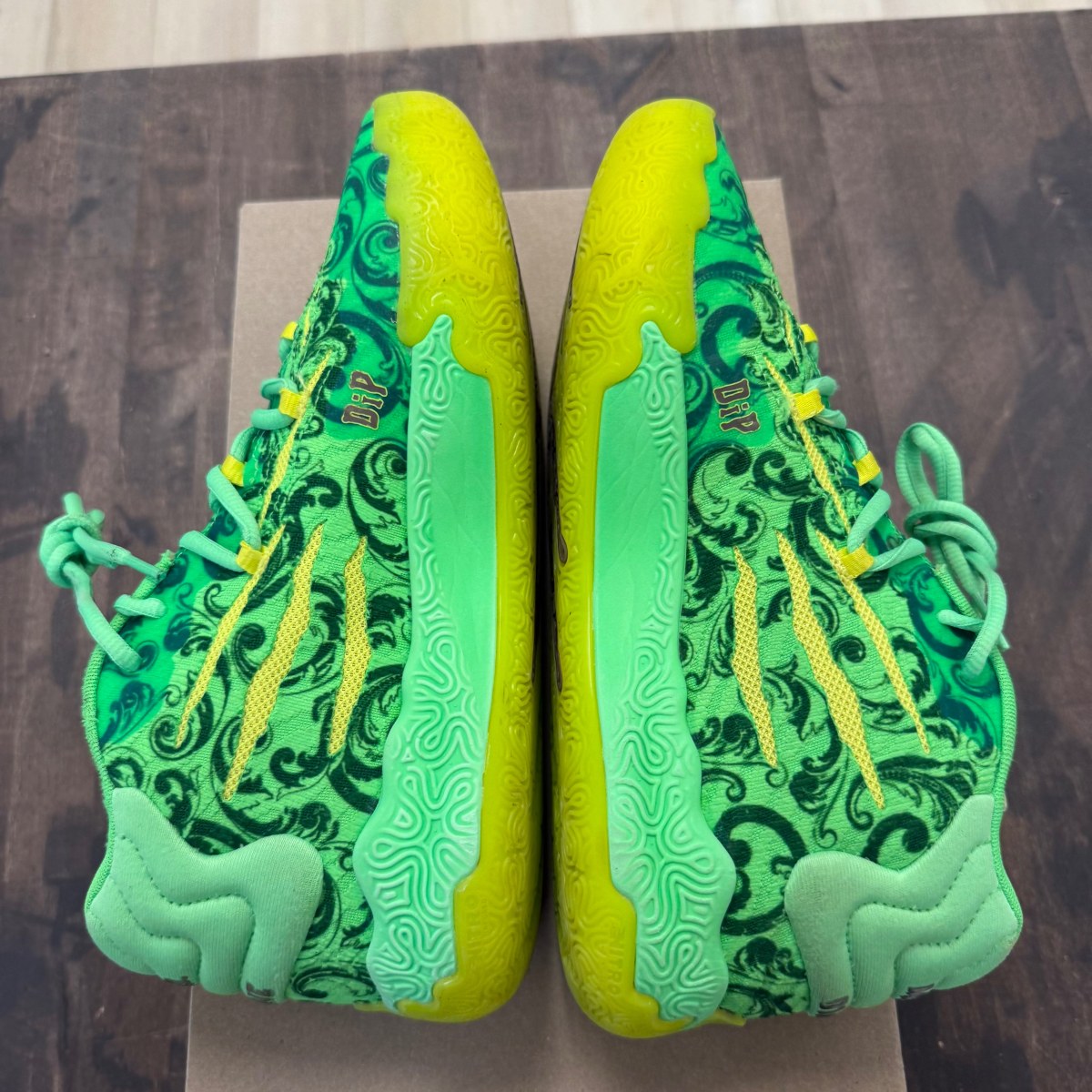 Puma LaMelo Ball MB.03 LaFrancé FOREVER.RARE Size 9 (Pre-Owned) - Image 4