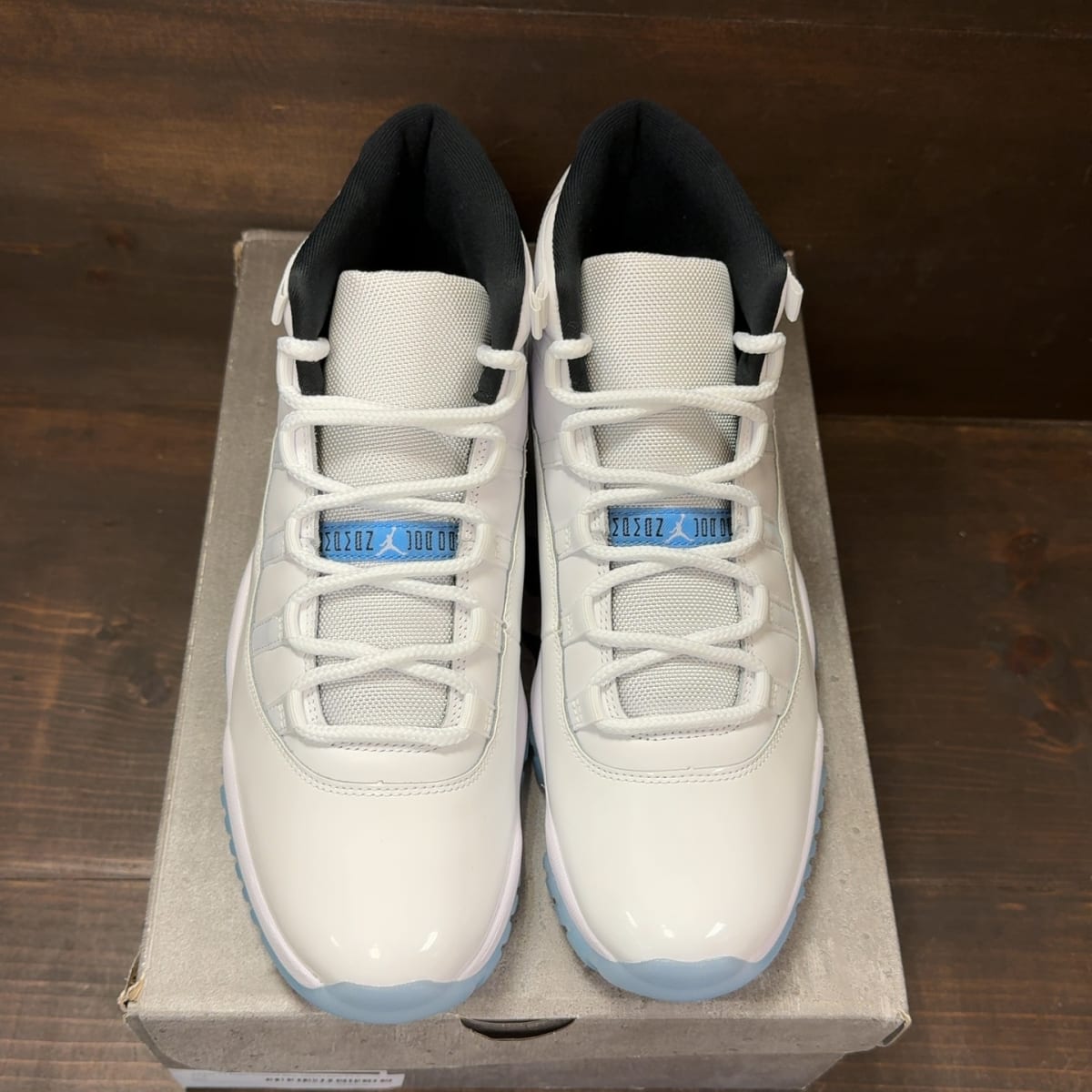 Jordan 11 Retro Legend Blue (2024) Size 11.5 - tag