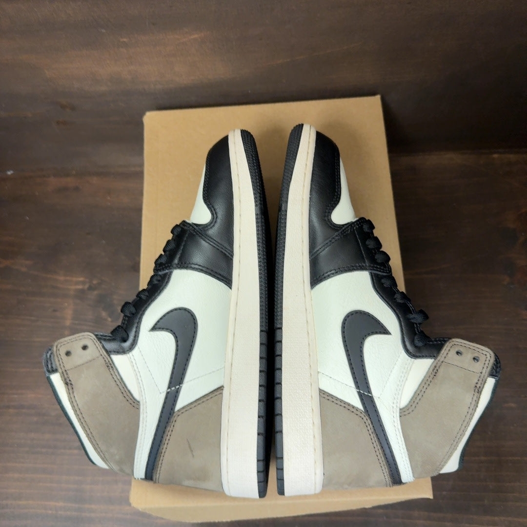 Jordan 1 Retro High Dark Mocha (GS) Size 7Y (Pre-Owned) - Image 6