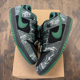 Nike SB Dunk Low There Skateboards Size 9.5 (Pre-Owned) - Image 1