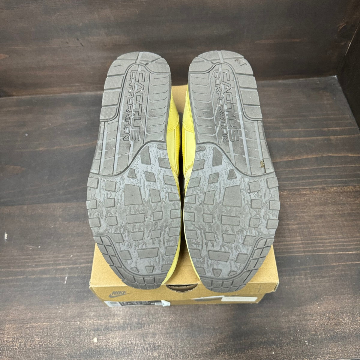 Nike Air Max 1 Travis Scott Cactus Jack Saturn Gold - Image 6