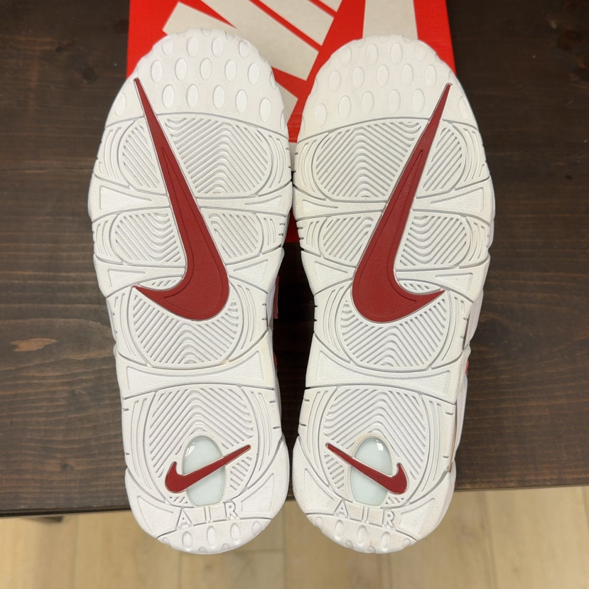 Nike Air More Uptempo White Varsity Red Outline Size 11 (Pre-Owned) - aux