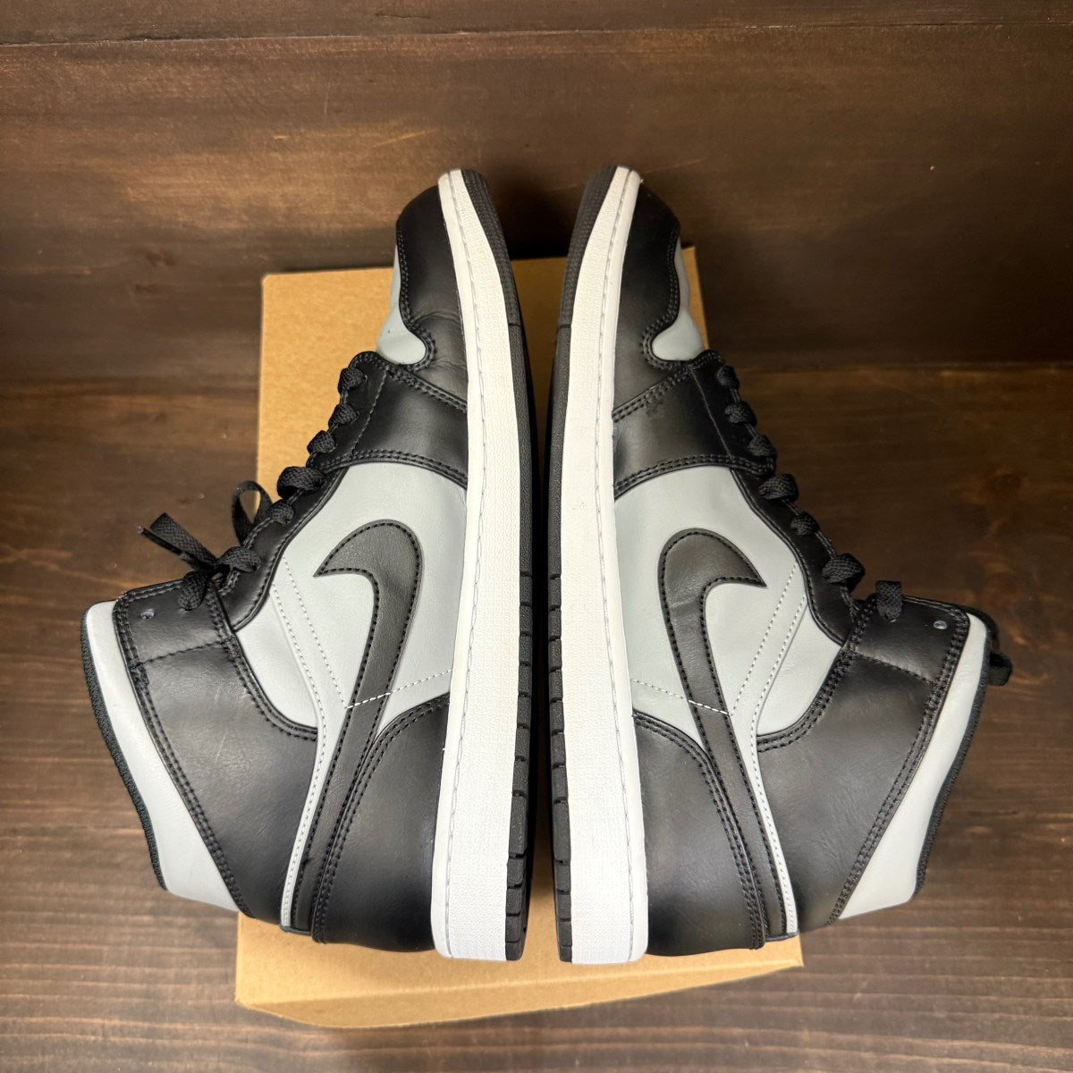 Jordan 1 Mid Shadow Red Size 13 (Pre-Owned) - Image 5