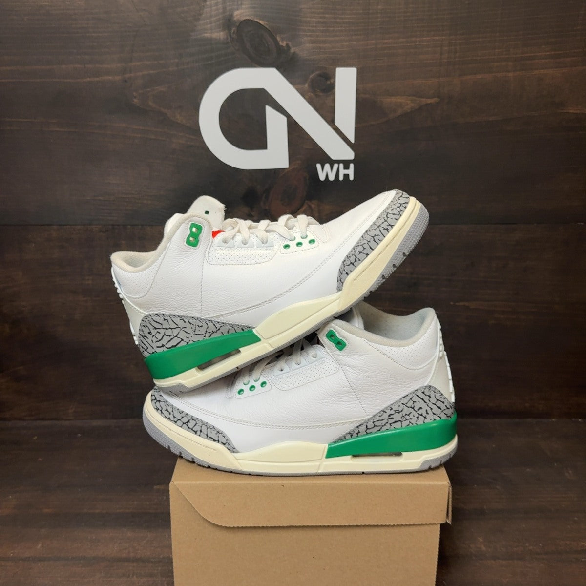 Jordan 3 Retro Lucky Green (Women's) Size 9W (Pre-Owned) - Image 1
