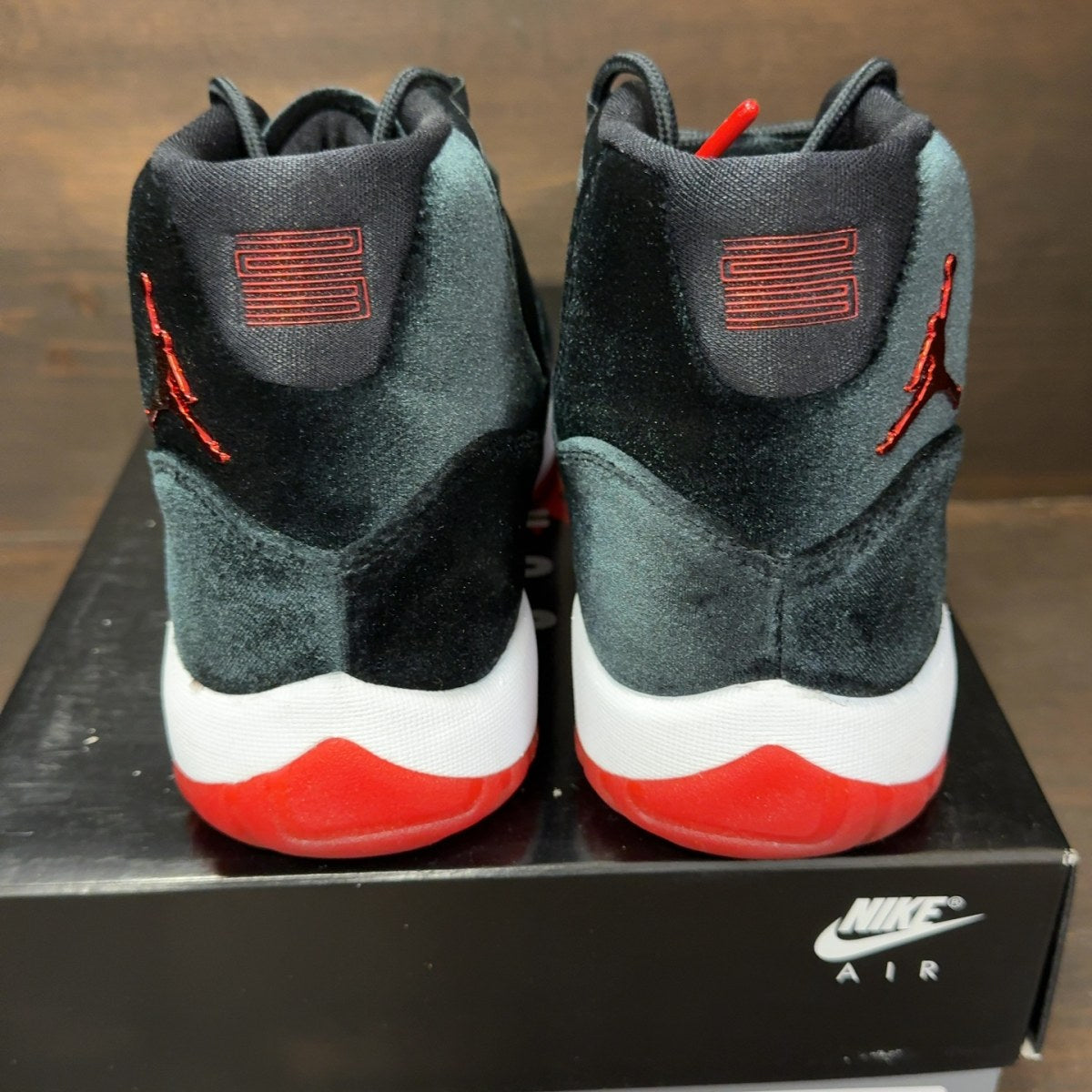 Jordan 11 Retro Bred Velvet (Women's) - Image 5