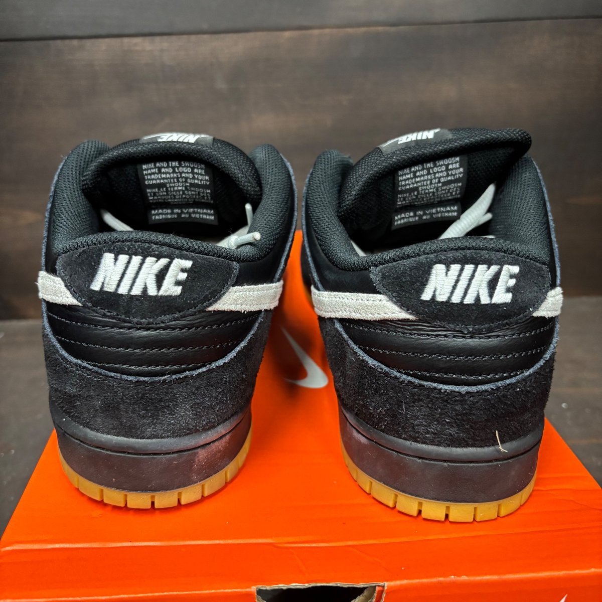 Nike Dunk Low Pro SB Black White Gum Size 12 (Pre-Owned) - sole