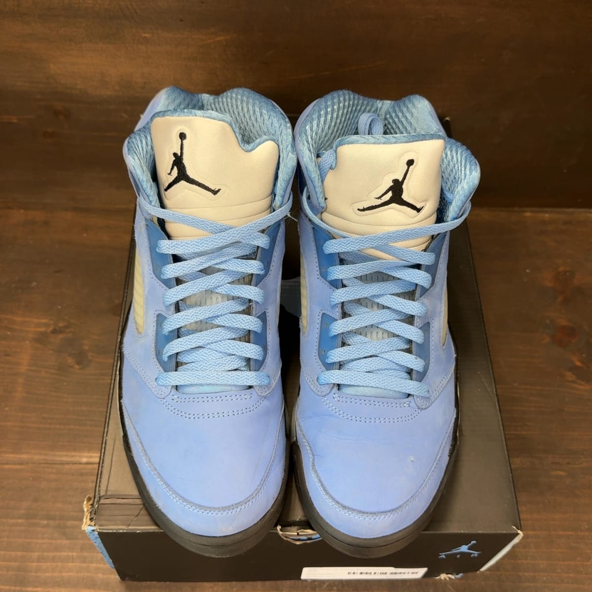 Jordan 5 Retro UNC University Blue Size 10.5 (Pre-Owned) - tag