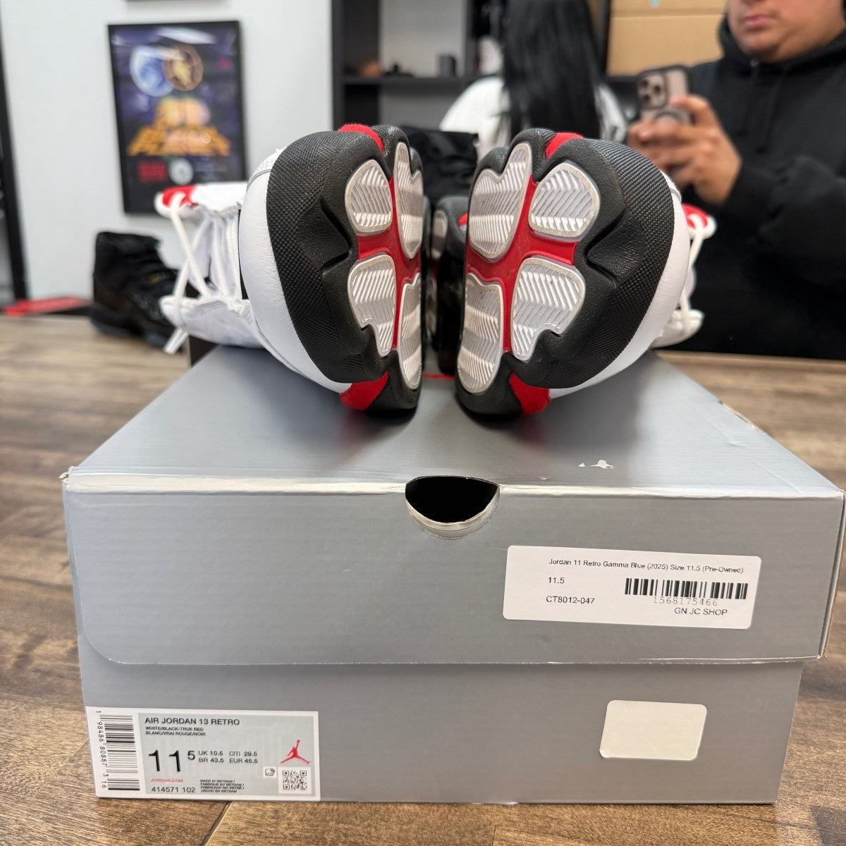 Jordan 13 Retro OG Chicago (2026) - Image 6