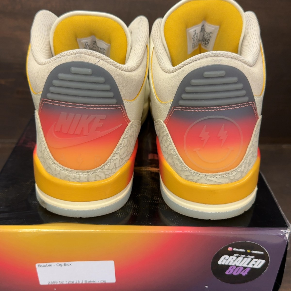 Jordan 3 Retro SP J Balvin Medellín Sunset - Image 5