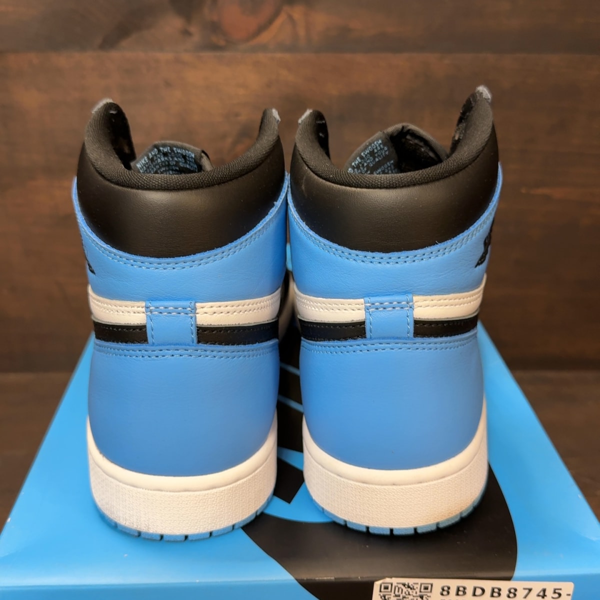 Jordan 1 Retro High OG UNC Toe - Image 5