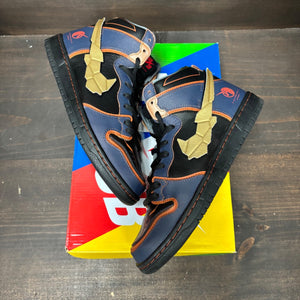 Nike SB Dunk High RX-0 Unicorn Gundam 02 Banshee - Image 2