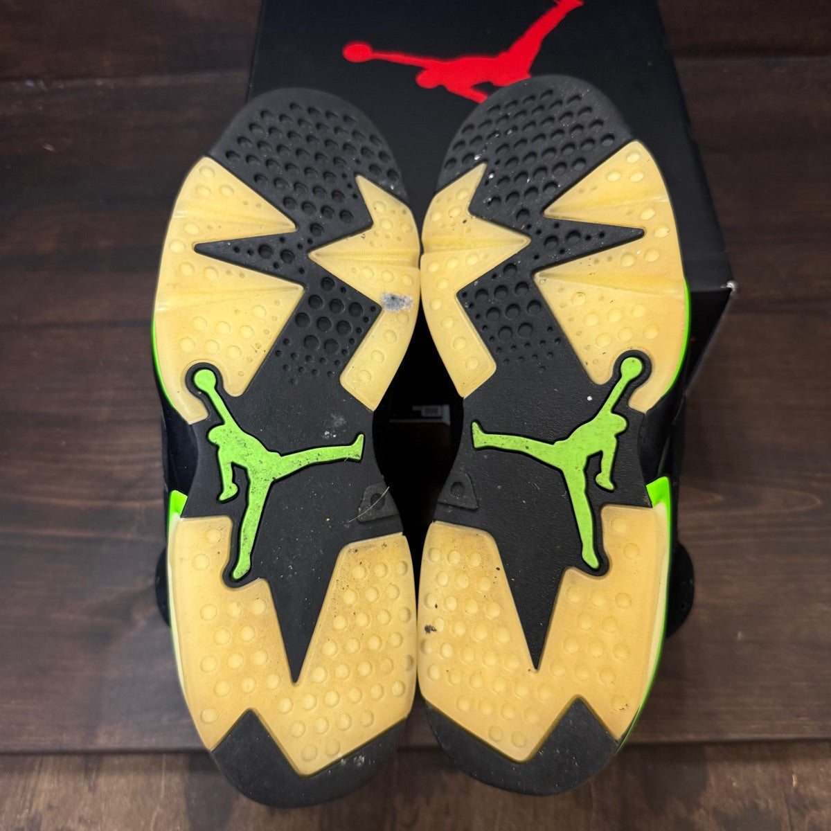 Jordan 6 Retro Electric Green - Image 5