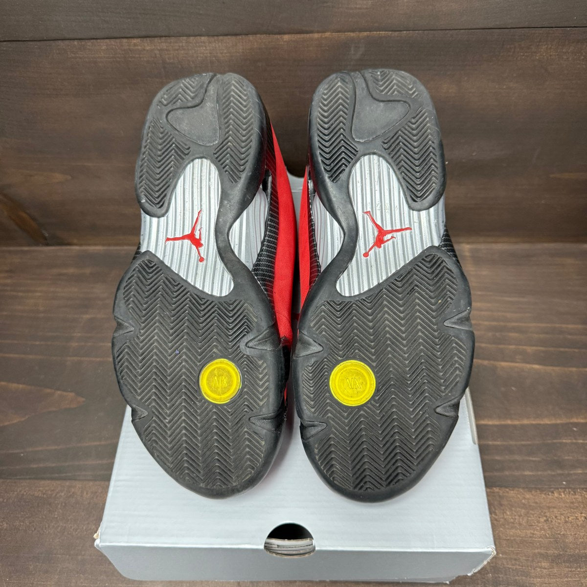 Jordan 14 Retro Ferrari (2025) - Image 6
