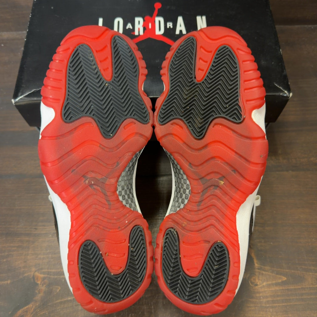 Jordan 11 Retro Low Concord Bred - Image 6