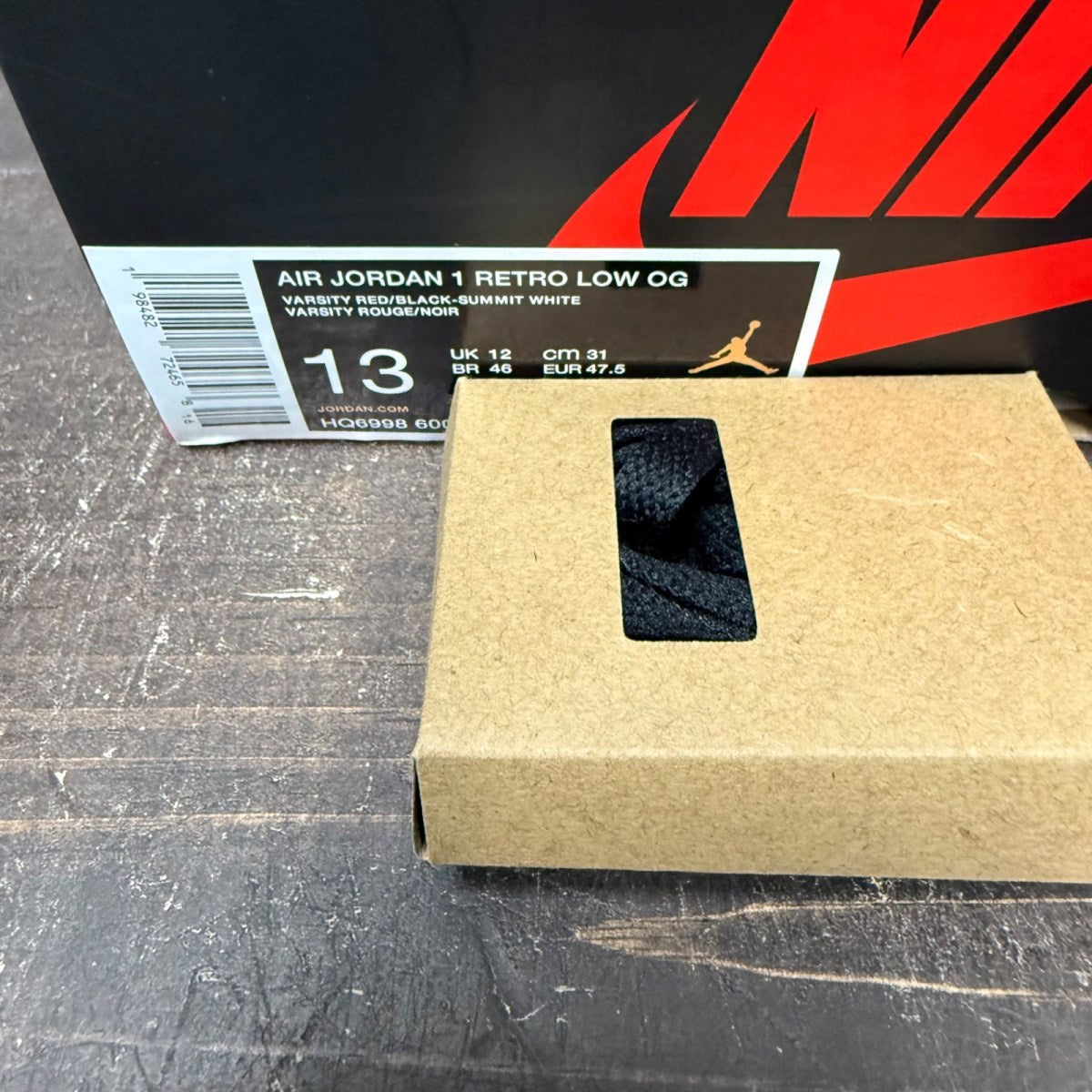 Jordan 1 Retro Low OG Chicago (2025) Size 13 (Pre-Owned) - aux