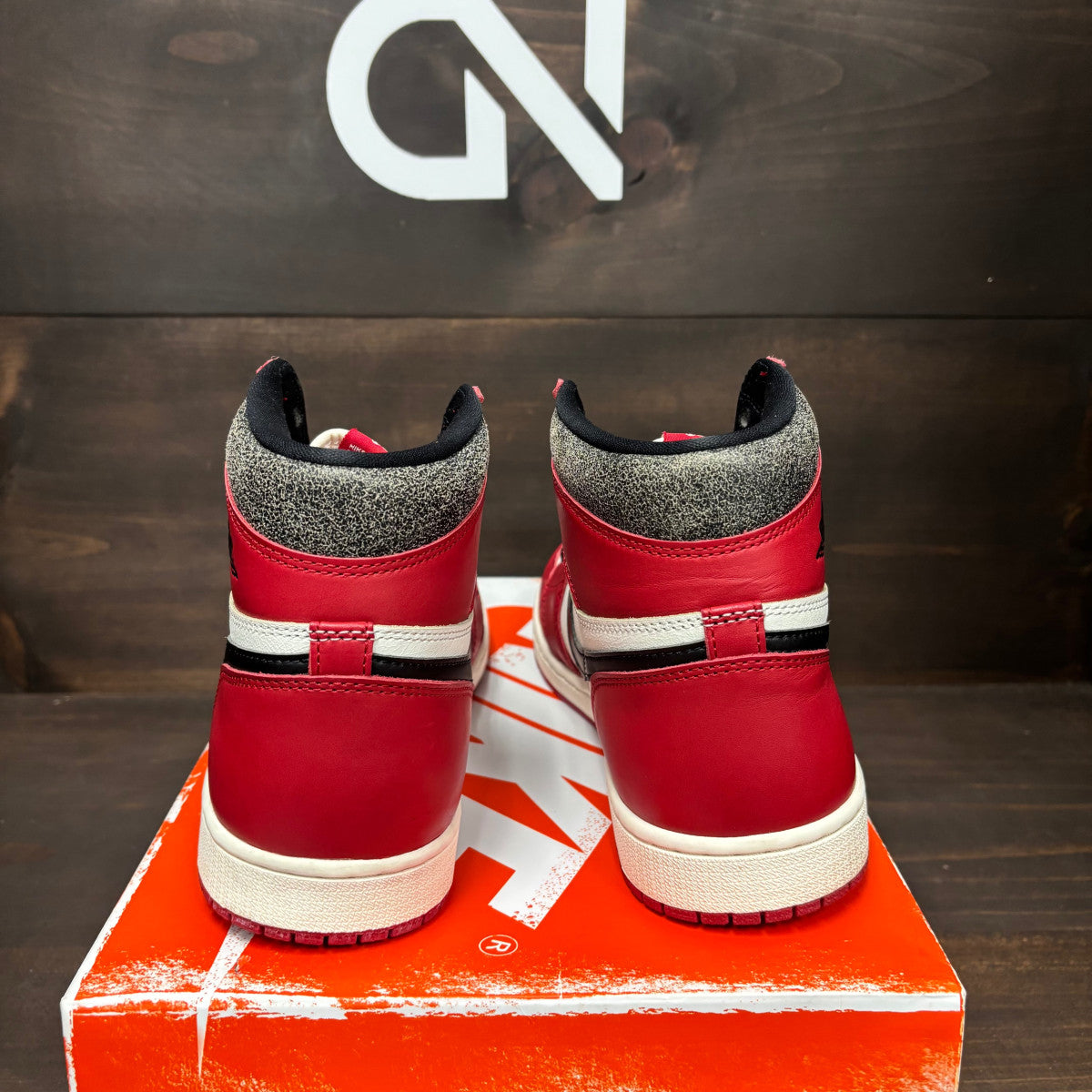 Jordan 1 Retro High OG Chicago Lost and Found - Image 14