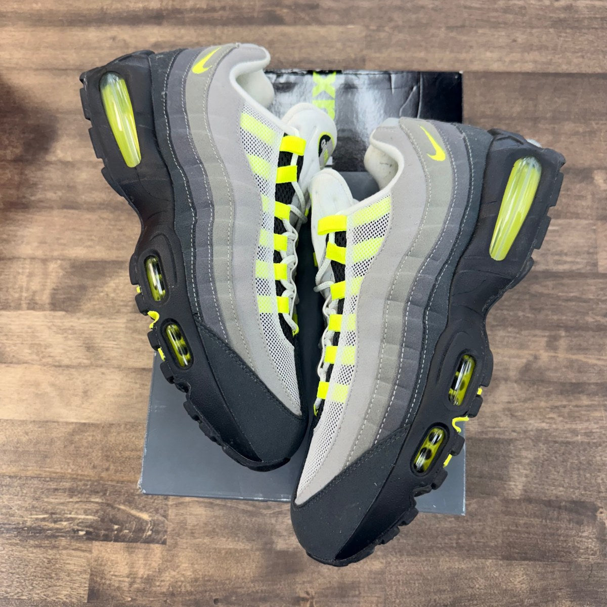 Nike Air Max 95 OG Big Bubble Neon (2025/2026) - Image 1