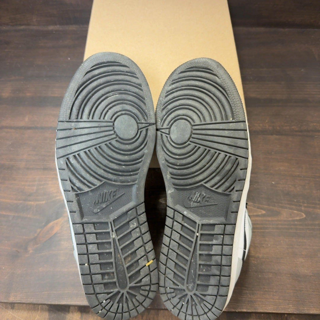 Jordan 1 Low Light Smoke Grey Size 11 (Pre-Owned) - Image 7