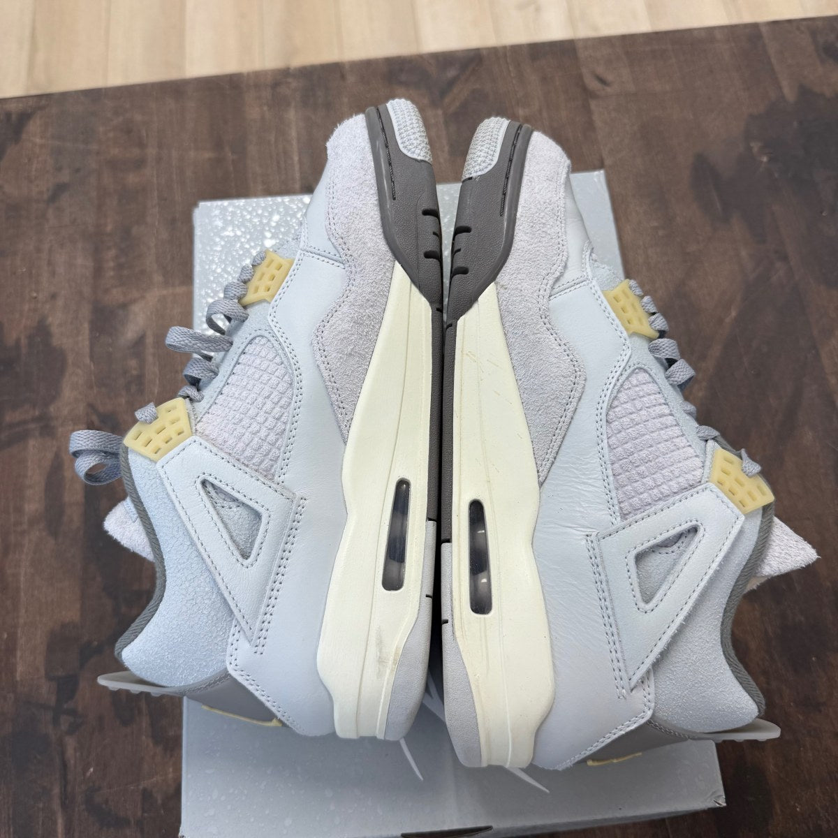 Jordan 4 Retro SE Craft Photon Dust - Image 4