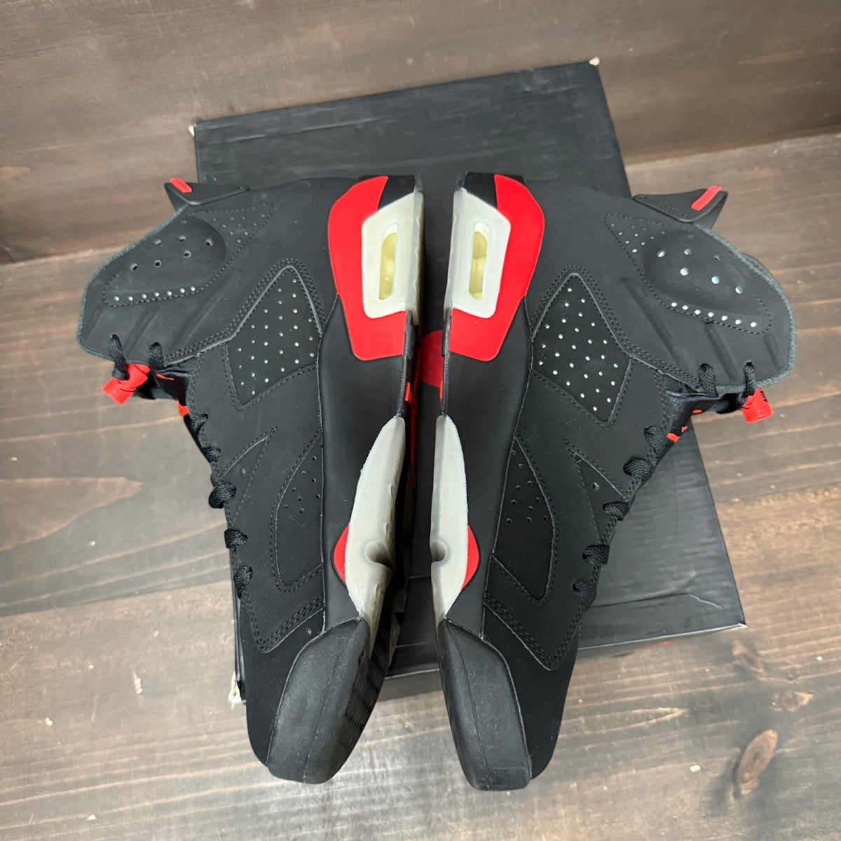 Jordan 6 Retro Black Infrared (2019) - Image 3