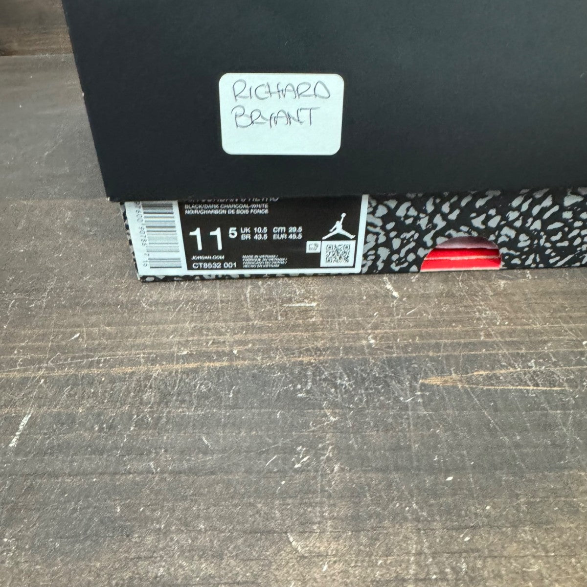 Jordan 3 Retro Black Cat (2025) Size 11.5 (Pre-Owned) - Image 7