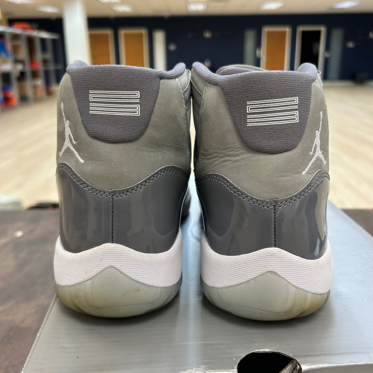 Jordan 11 Retro Cool Grey (2021) Size 9.5 (Pre-Owned) - Image 4