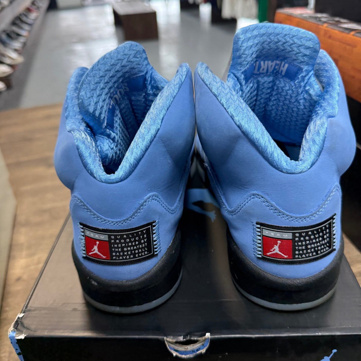 Jordan 5 Retro UNC University Blue - Image 4