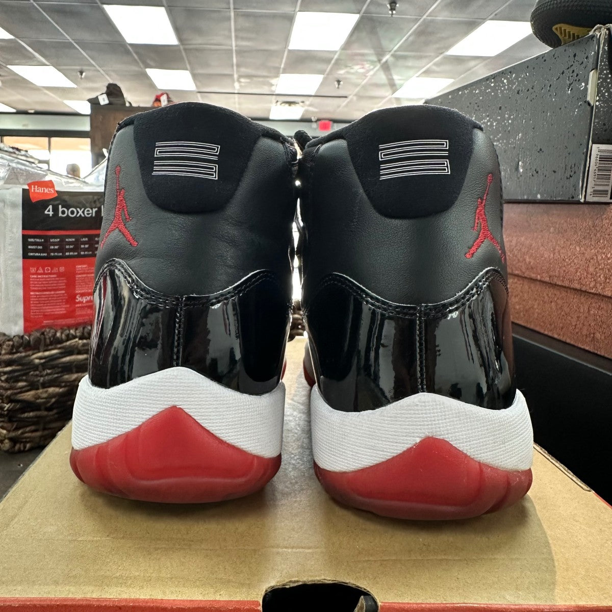 Jordan 11 Retro Playoffs Bred (2019) - Image 4