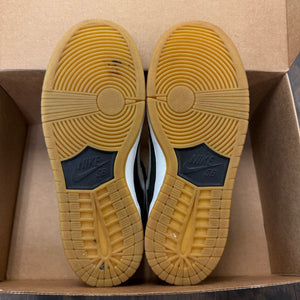 Nike SB Dunk Low Pro Black Gum Size 7 (Pre-Owned) - Image 5