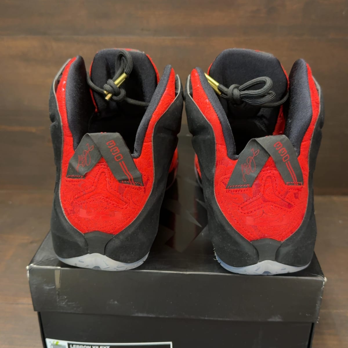 Nike LeBron 12 EXT King's Cloak Size 9 (Pre-Owned) - aux