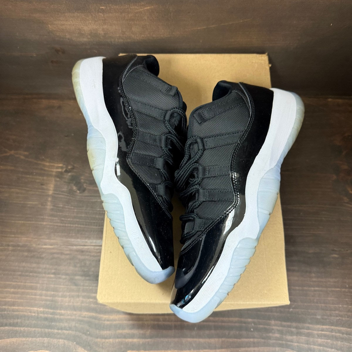 Jordan 11 Retro Low Space Jam Size 9 (Pre-Owned) - Image 2