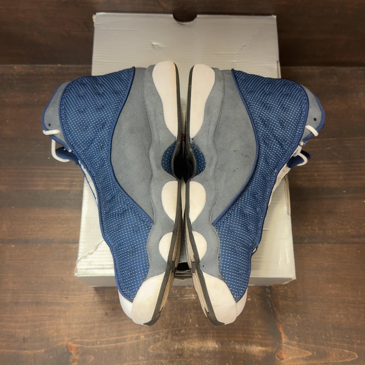 Jordan 13 Retro Flint (2020) Size 8.5 (Pre-Owned) - aux