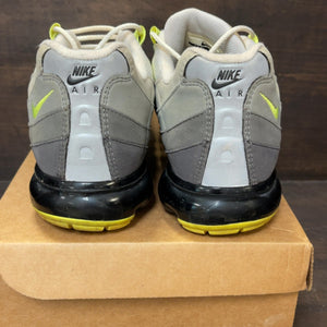 Nike Air VaporMax 95 Neon Size 11 (Pre-Owned) - Image 5