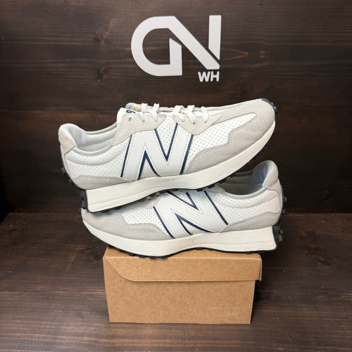 New Balance 327 Brighton Grey Navy Size 11.5 (Pre-Owned) - Image 1