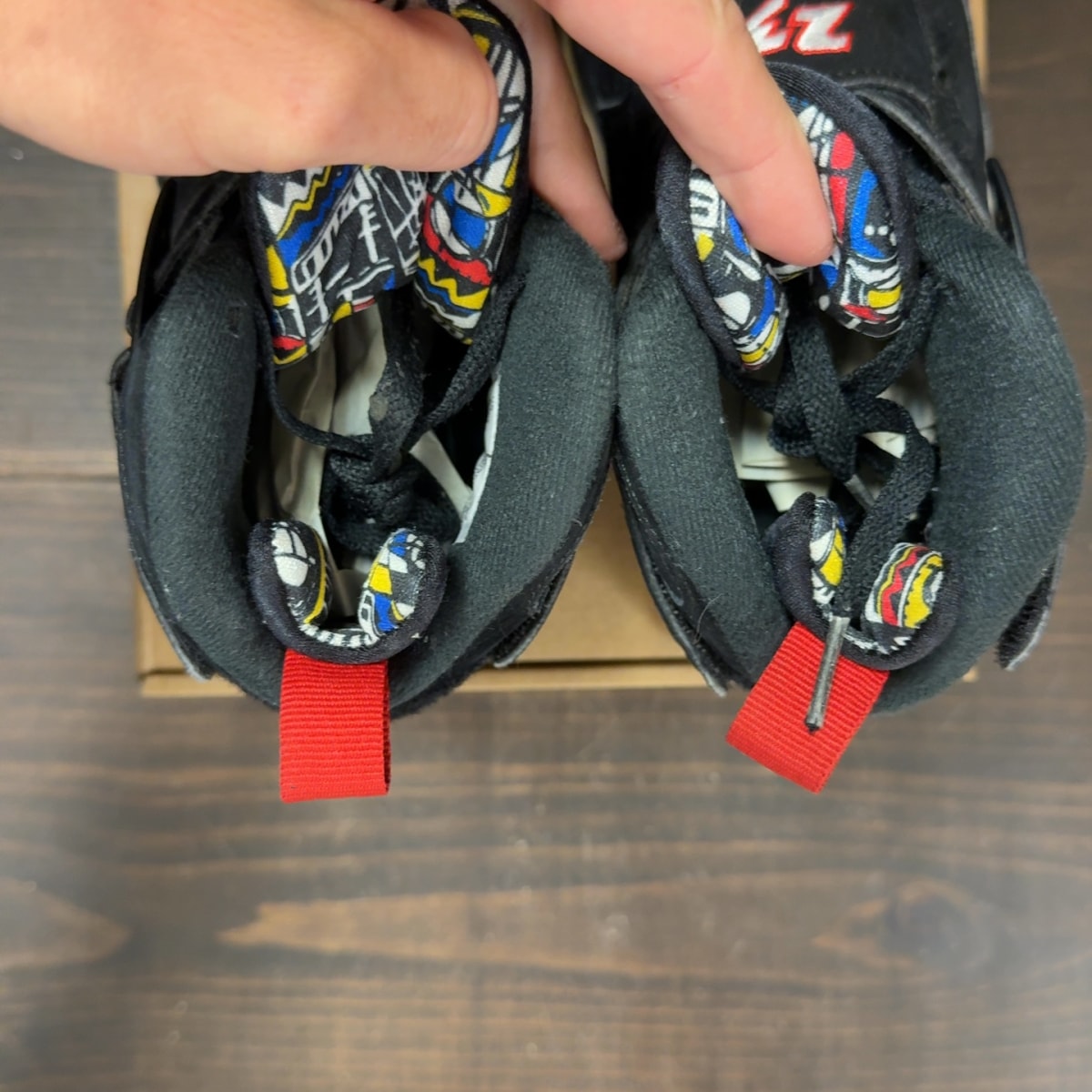 Jordan 8 Retro Playoffs (2023) (GS) Size 5Y (Pre-Owned) - aux