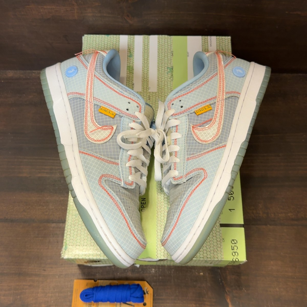 Nike Dunk Low Union Passport Pack Argon - Image 2
