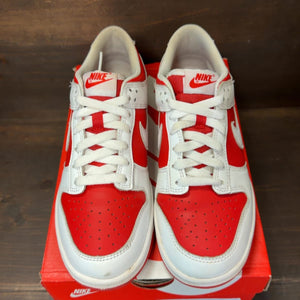 Nike Dunk Low Championship Red (GS) Size 6.5Y (Pre-Owned) - tag
