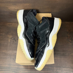 Jordan 11 Retro Low Barons Size 13 (Pre-Owned) - Image 2