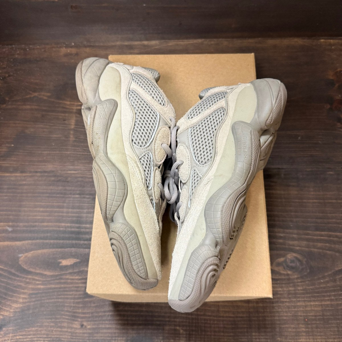 adidas Yeezy 500 Ash Grey Size 9 (Pre-Owned) - Image 2