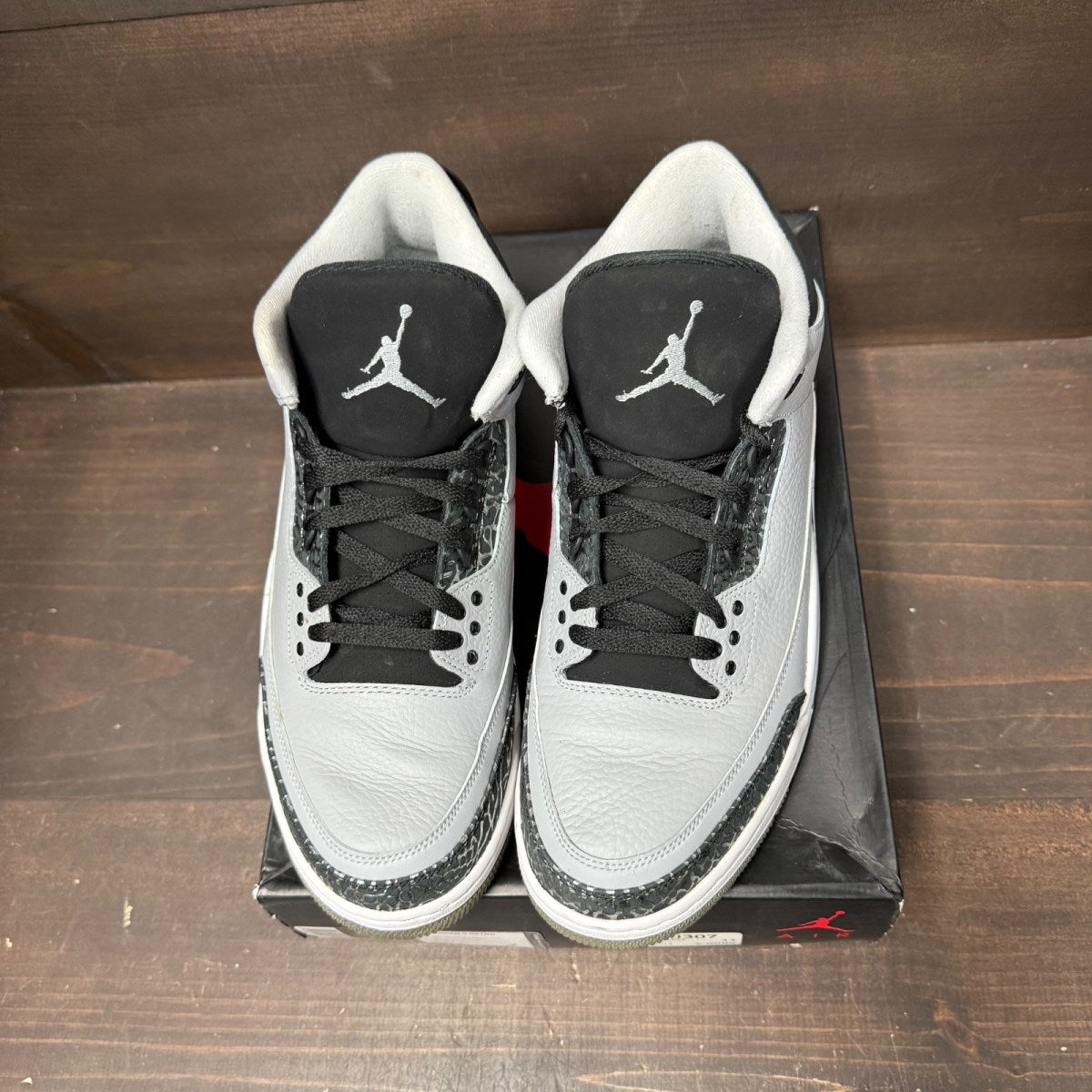 Jordan 3 Retro Wolf Grey - Image 2