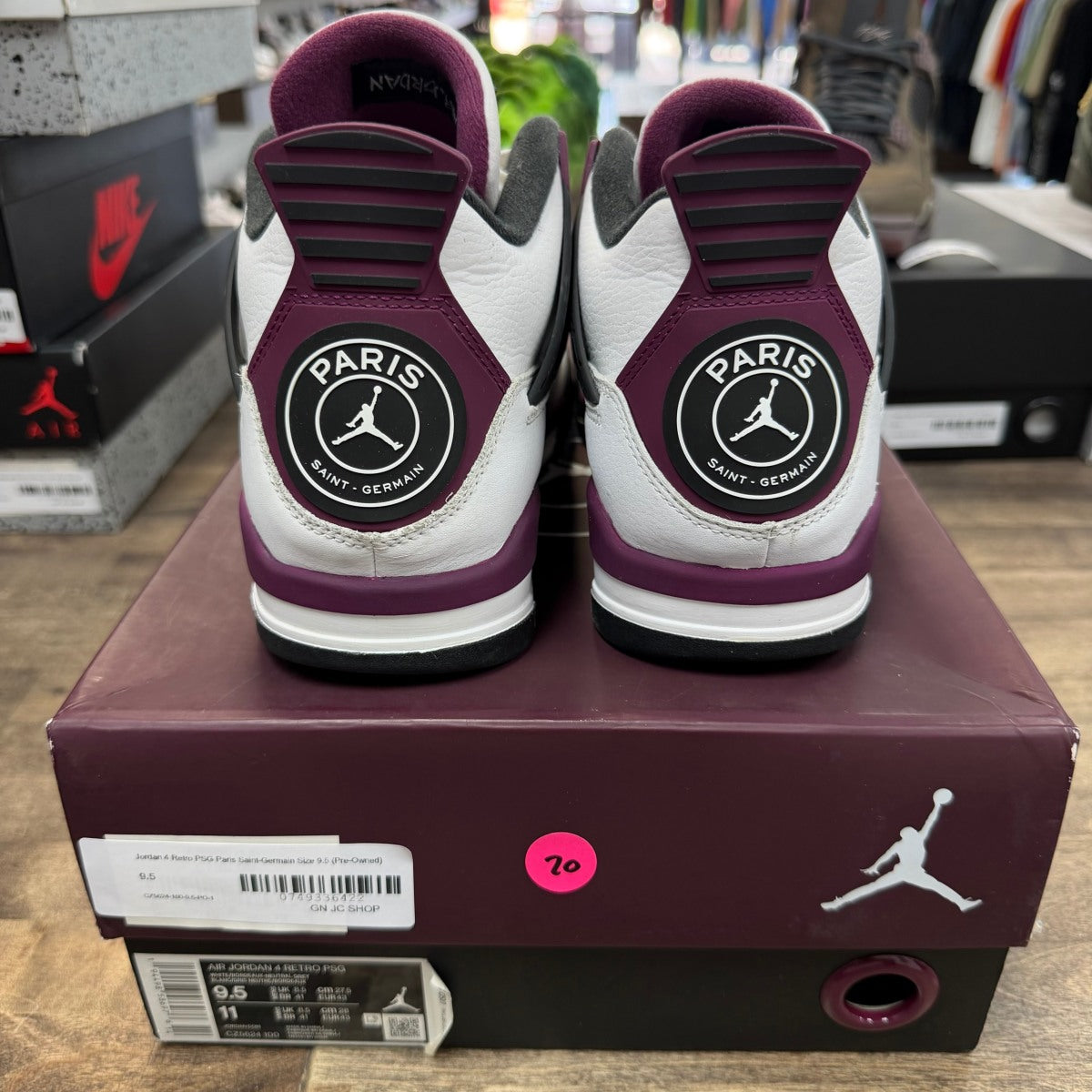 Jordan 4 Retro PSG Paris Saint-Germain Size 9.5 (Pre-Owned) - Image 3