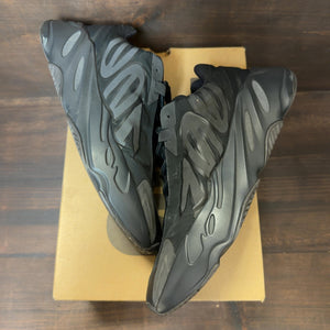 adidas Yeezy Boost 700 MNVN Triple Black - Image 2