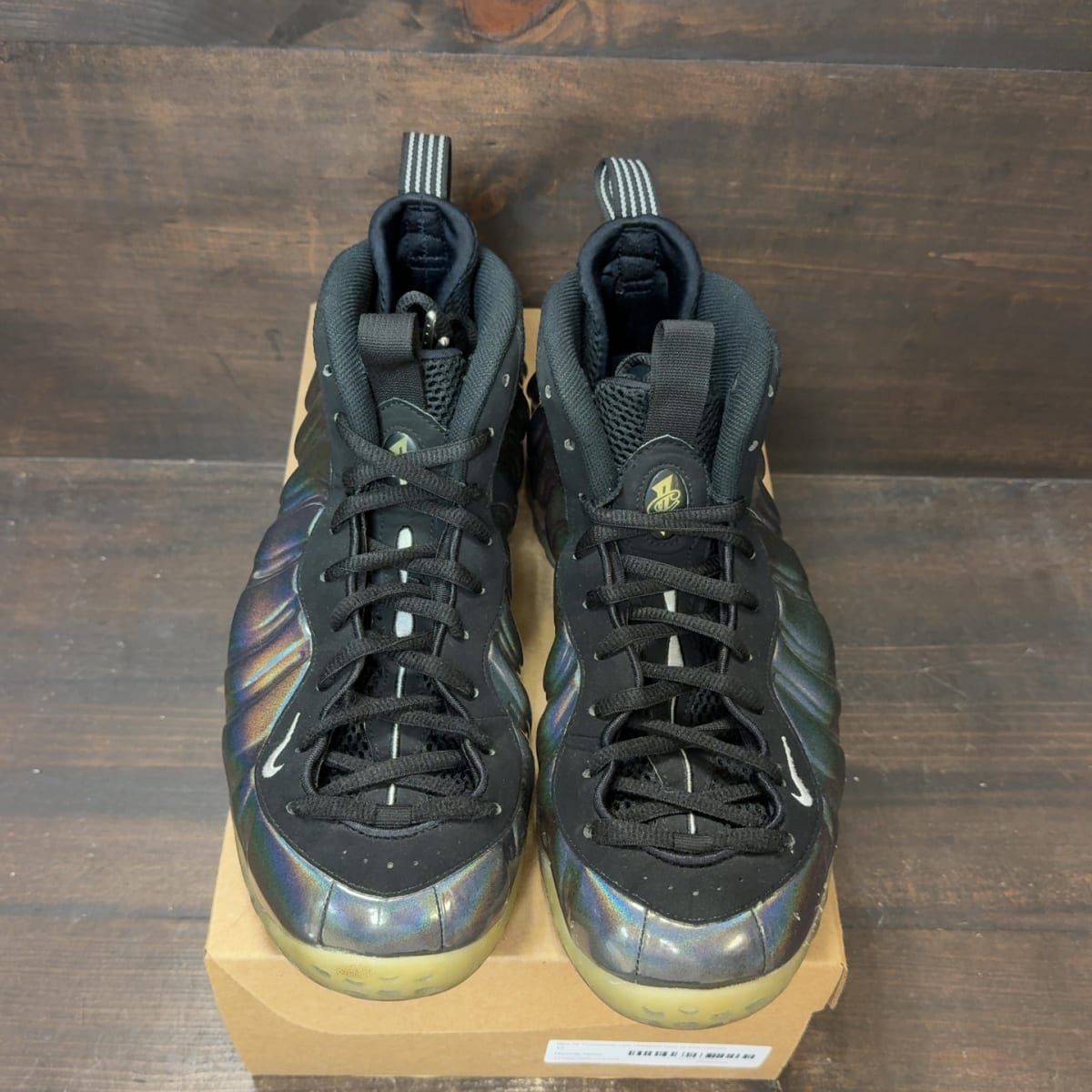 Nike Air Foamposite One Hologram Size 12 (Pre-Owned) - tag